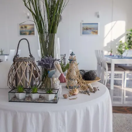 White Stone 43 Hotel 4*