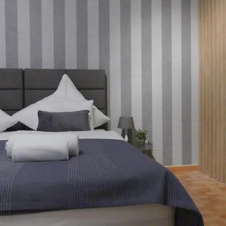 White Stone 43 Hotell Promajna