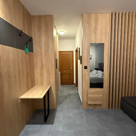 Hotel White Stone 43 Promajna