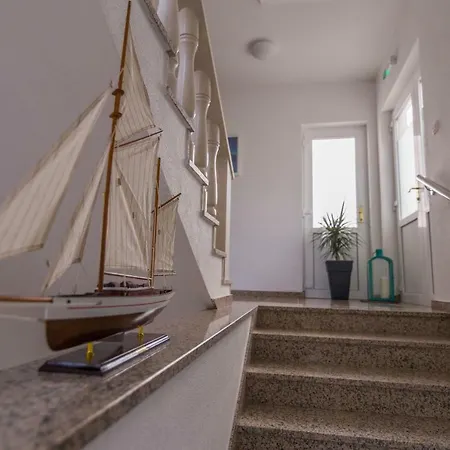 White Stone 43 호텔