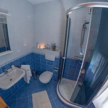 White Stone 43 4* Promajna