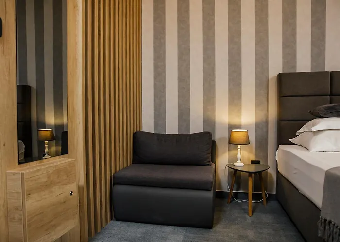 White Stone 43 4* Promajna