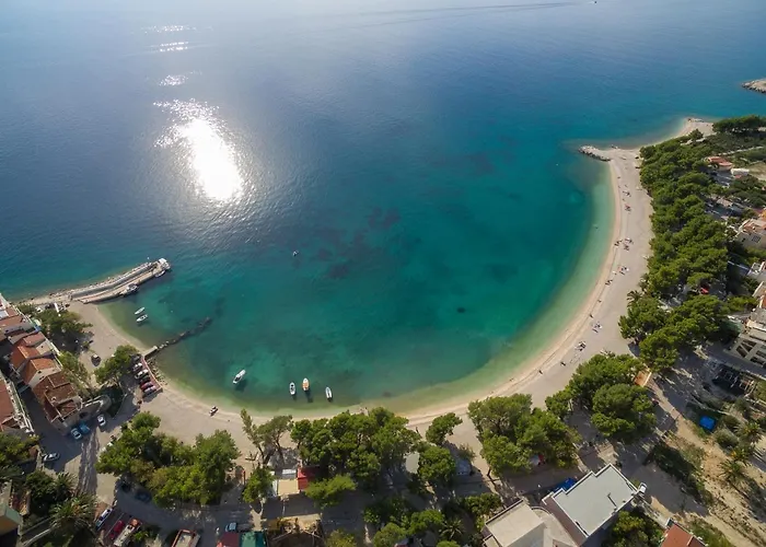 Hotel White Stone 43 4*