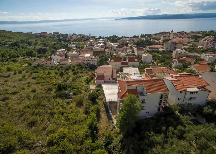 White Stone 43 Hotel 4*